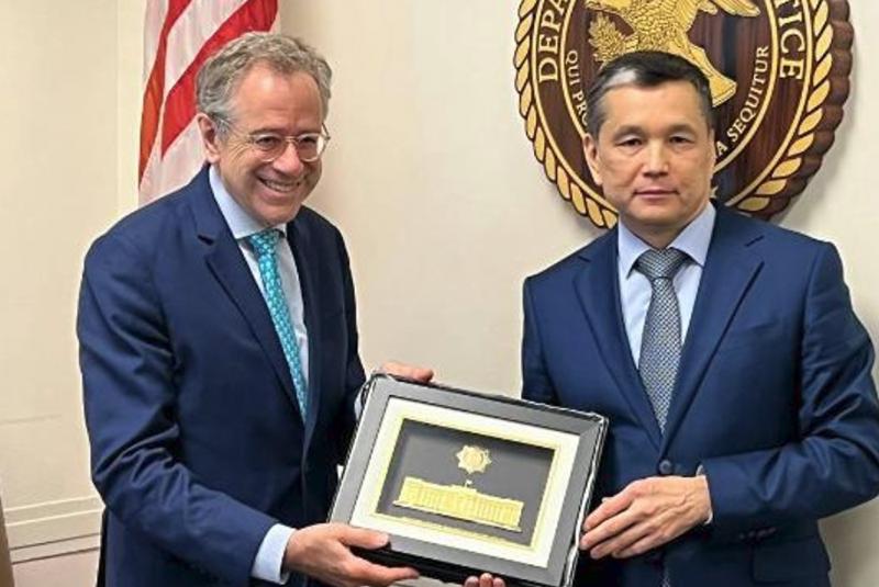 США вернут Казахстану деньги олигархов