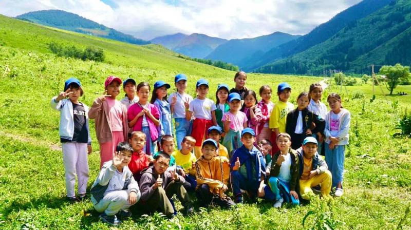 Қаражанбасмұнай қызметкерлерінің балалары жазғы демалысты қалай өткізіп жатыр?