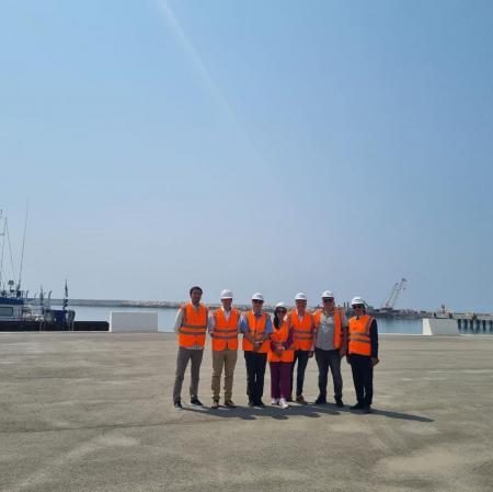 Представители "Hamburger Hafen und Logistik Aktiengesellschaft" посетили порт Курык 