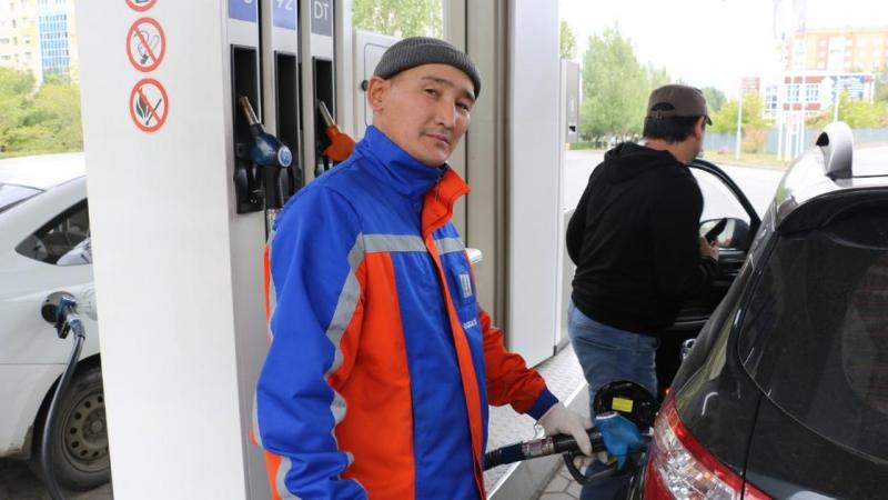 «Привести в чувство» персонал АЗС потребовал министр от бизнеса (видео)