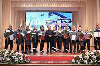 На ПНХЗ отметили лучших работников