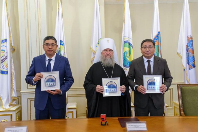 Қазпошта Түркістан епархиясының 150 жылдығына арналған марка шығарды
