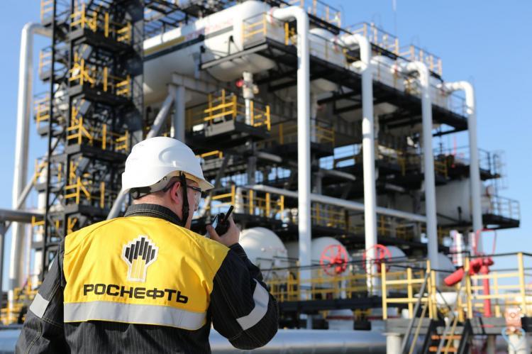 Германия забирает под управление НПЗ Роснефти