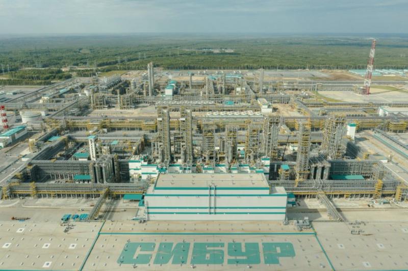 В КМГ прокомментировали планы по сотрудничеству с СИБУРом и Лукойлом