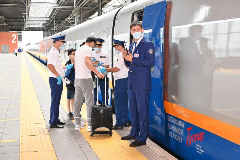 ҚТЖ тоғыз айда 10 миллионнан астам жолаушы тасымалдады