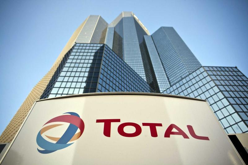 Total намерены судить за несоблюдение санкций