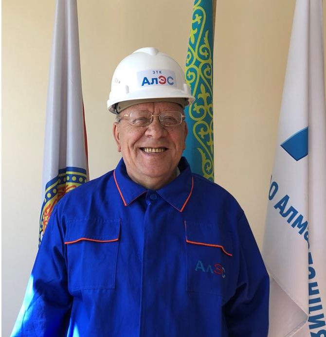 Преданный делу:  без малого сорок лет в энергетике