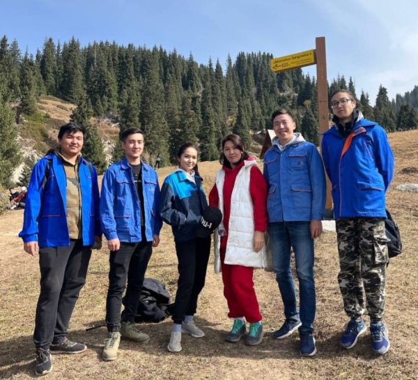 Нет мусору на природе: сотрудники ТЭЦ-1 им. Б.Оразбаева присоединились к акции 