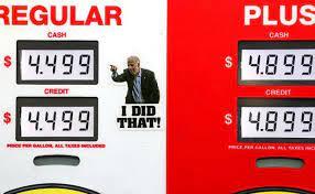 Байден: нефтяные компании получают рекордные прибыли, но не снижают цены на бензин