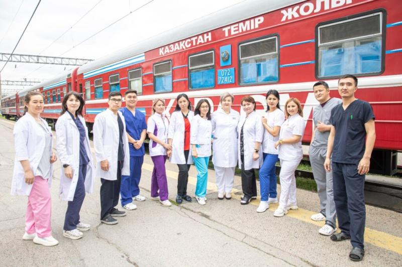 Более 80 тысяч  сельчан получили медпомощь в спецпоездах
