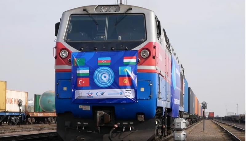 ТМҰ Саммиті аясында Қазақстан контейнерлік пойыздарды іске қосуға бастамашы болды