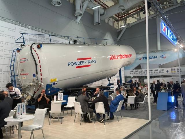 Представители порта Курык приняли участие в международной выставке Logitrans-2022