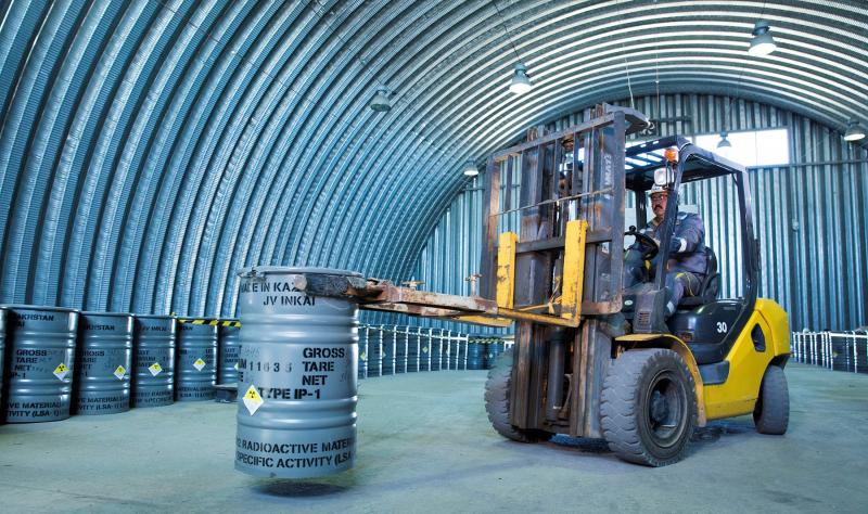 Казатомпром осуществил экспорт урана в Канаду по Транскаспийскому маршруту