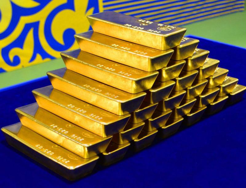 Казахстанцы приобрели 2500 слитков золота в ноябре 