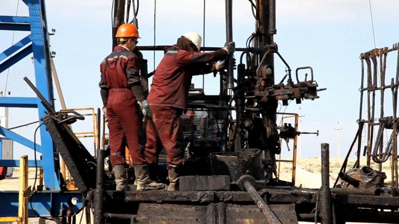 Продлен период добычи нефти на Южном Жетыбае, Алатюбе и Оймаша