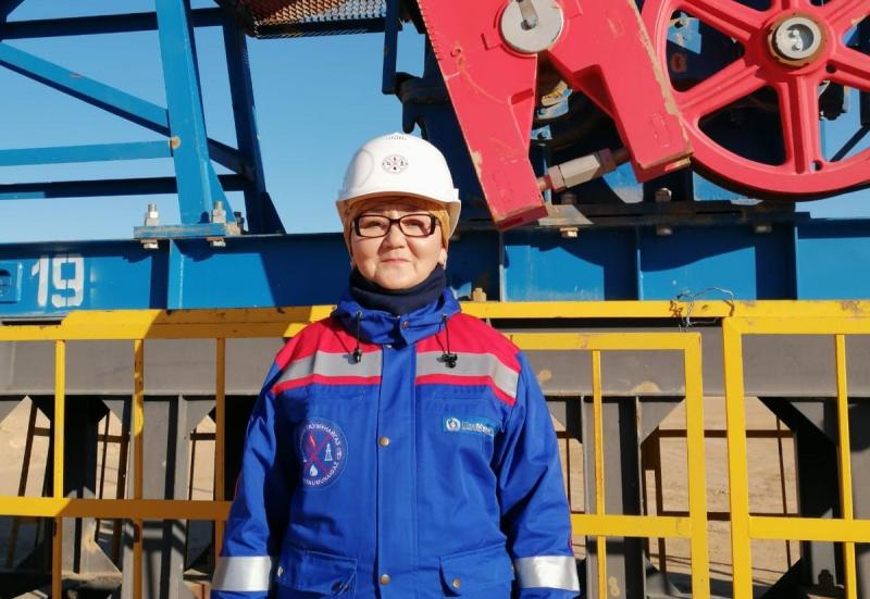 Білікті маман Балсұлу