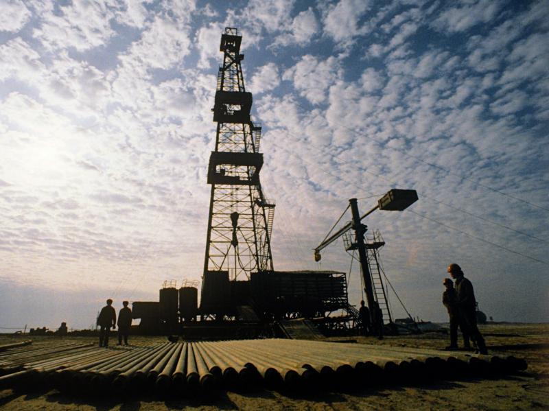 Нефть инвесторам - по новой модели контракта, Минэнерго РК