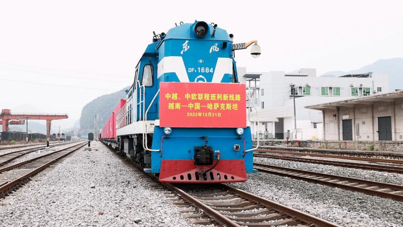 Вьетнам мен Қазақстан арасында тікелей жүк маршруты ашылды