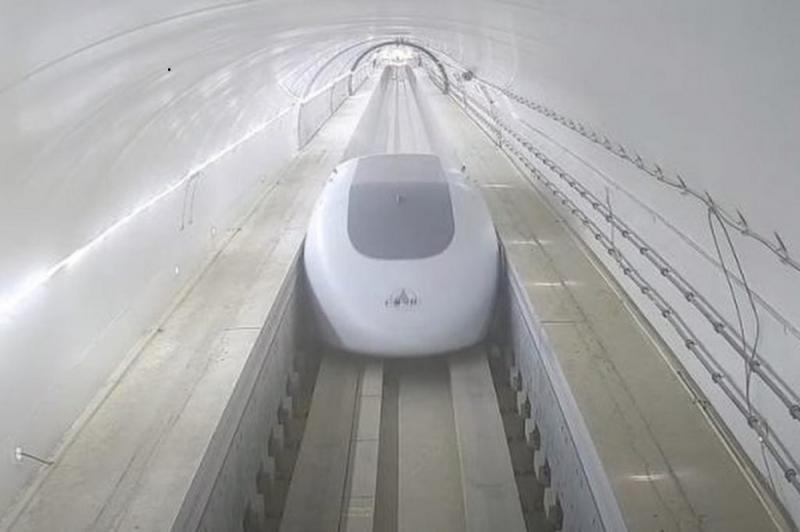Сағатына мың шақырым: Қытайда Hyperloop алғашқы сынақтан өтті