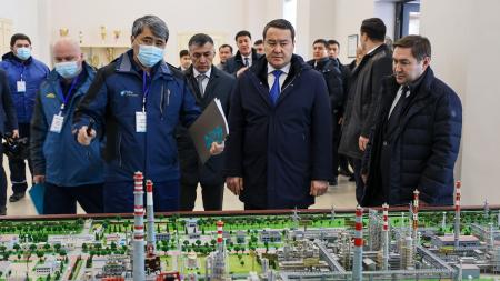Премьер-Министр посетил НПЗ ПетроКазахстан Ойл 
