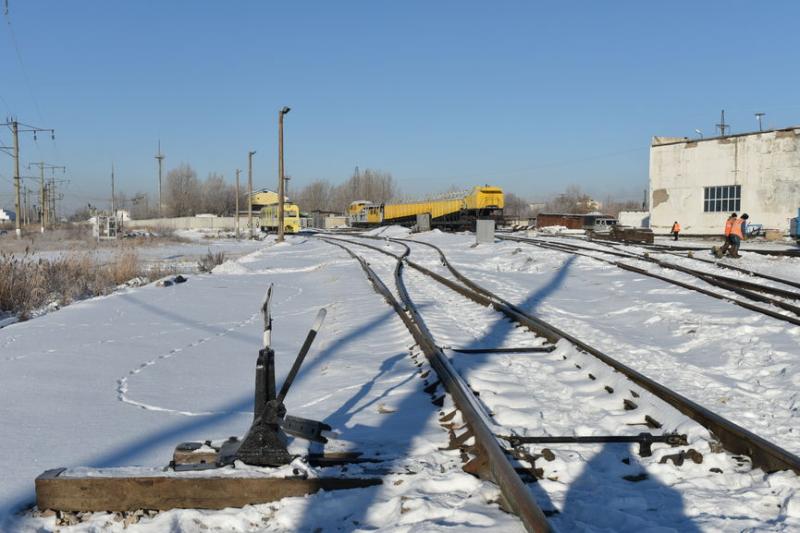 Надежность железной магистрали проверяют путейцы