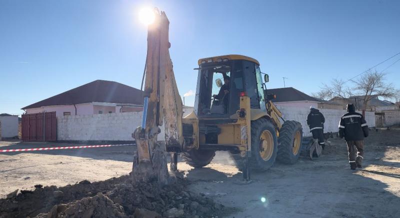 В селе Кызылтобе меняют устаревший газопровод 