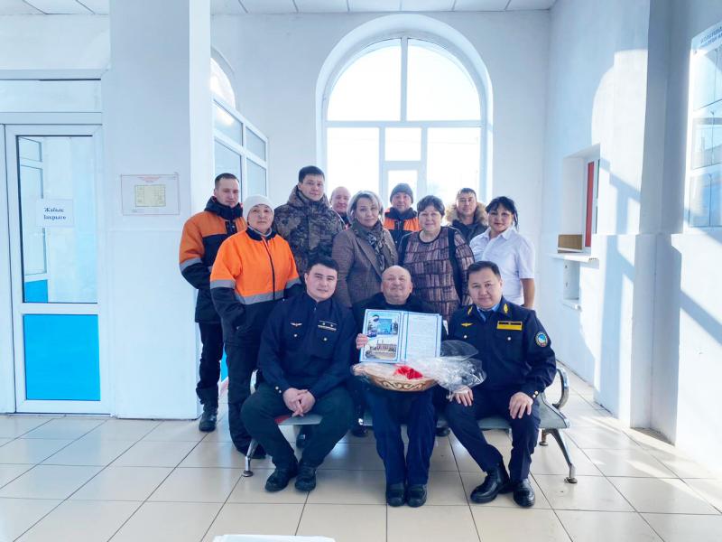 Особое отношение к делу: ветеран труда и наставник по-прежнему на посту  