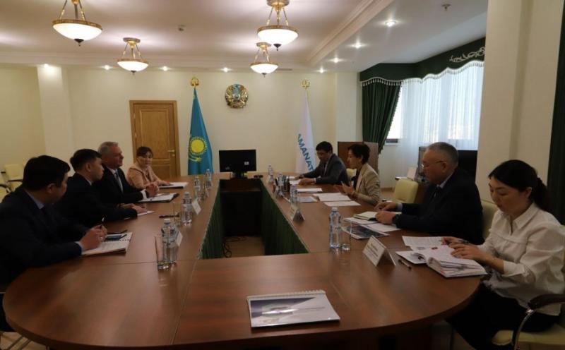 Глава Минтруда обсудила с руководством ТШО вопросы трудоустройства высвобождаемого персонала