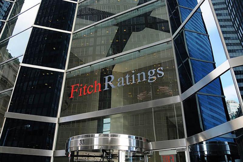 Fitch видит риски для Казахстана