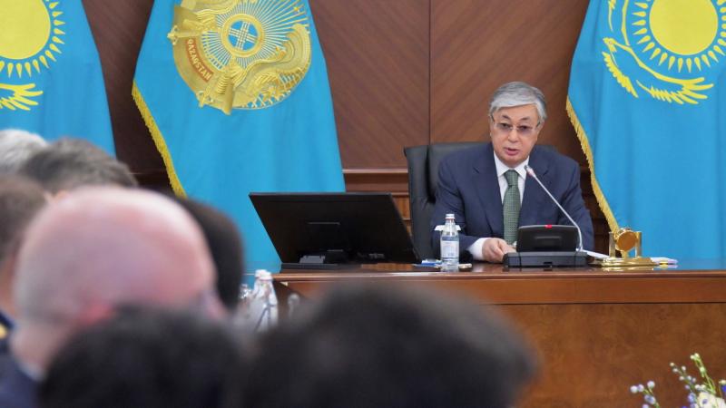  «Это неправильно» - Президент прокомментировал доклад акима Мангистау