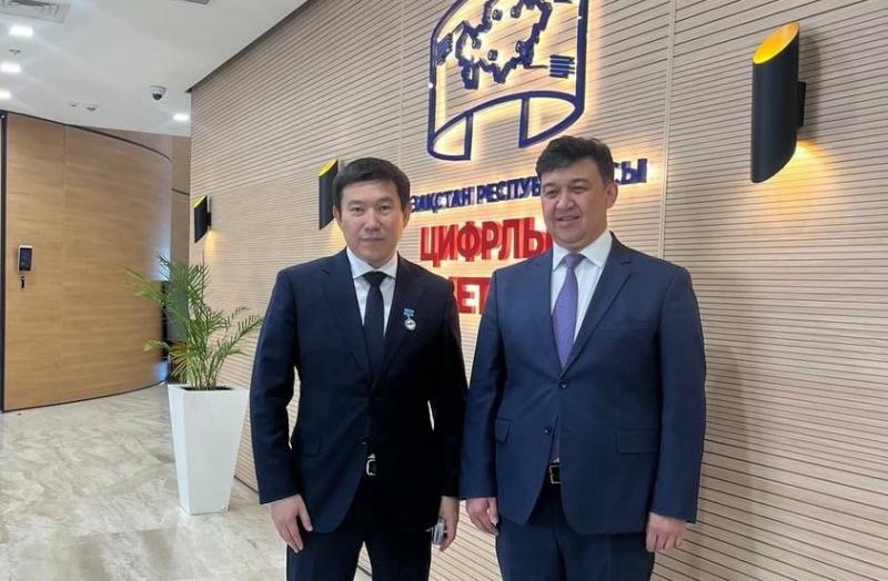 Қазатомөнеркәсіп маманы «Үздік байланысшы» наградасымен марапатталды