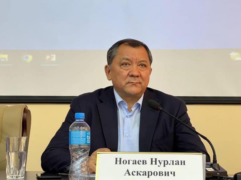 Аким Мангистауской области Нурлан Ногаев встретился с  бывшими сотрудниками «БерАли»