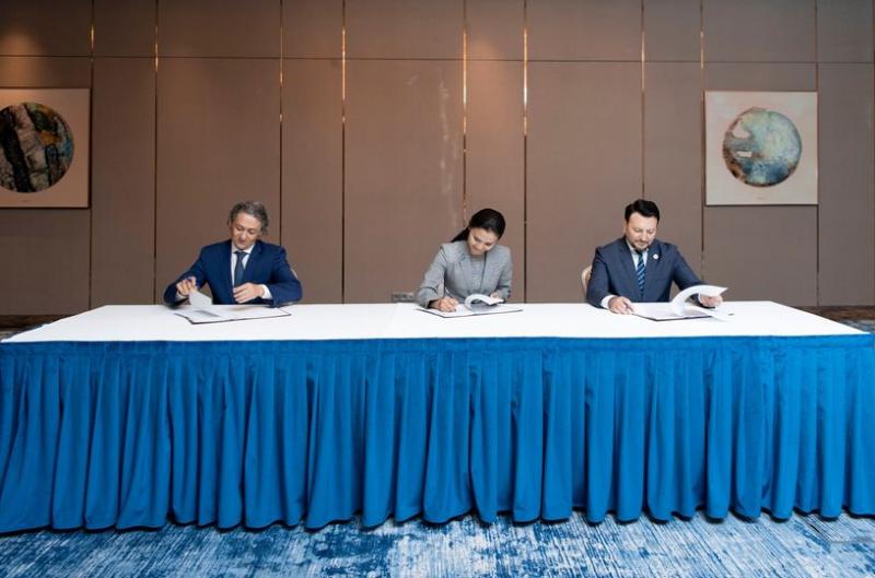 Отделения Казпочты в селах будут обеспечены интернетом с использованием спутников OneWeb