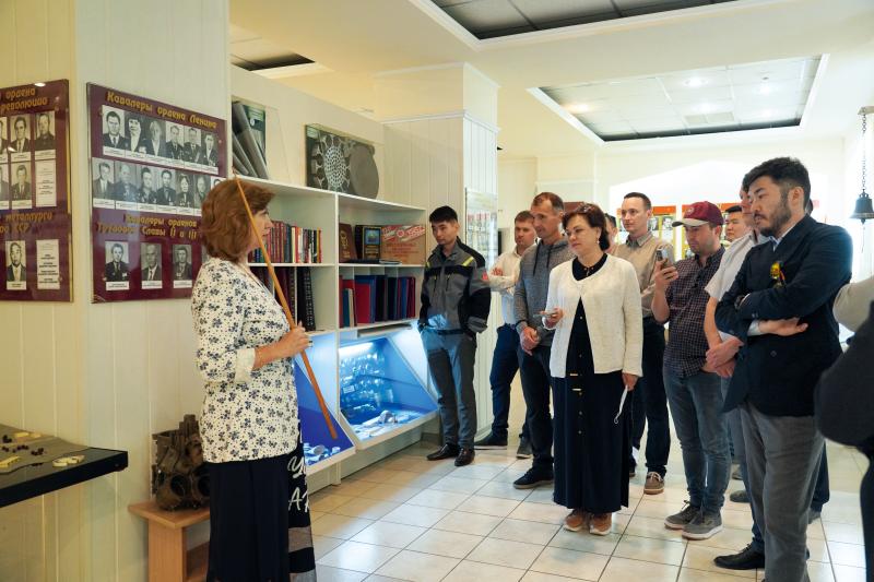 Выставочно-информационный центр УМЗ: лучше один раз услышать