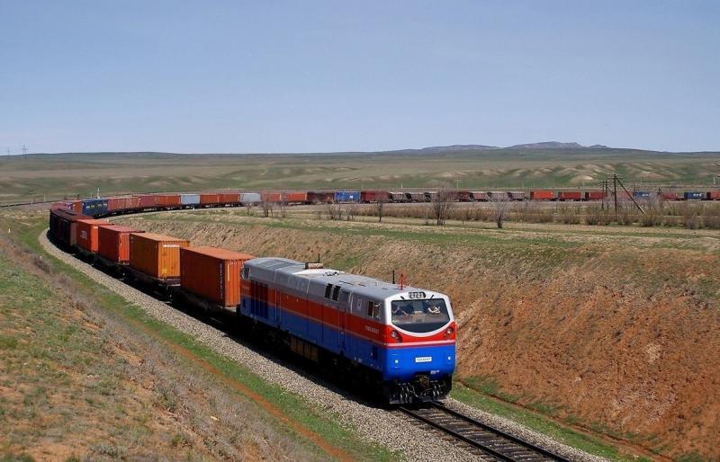 Қазақстаннан Қытайға теміржол көлігімен жүк экспорты 37% өсті