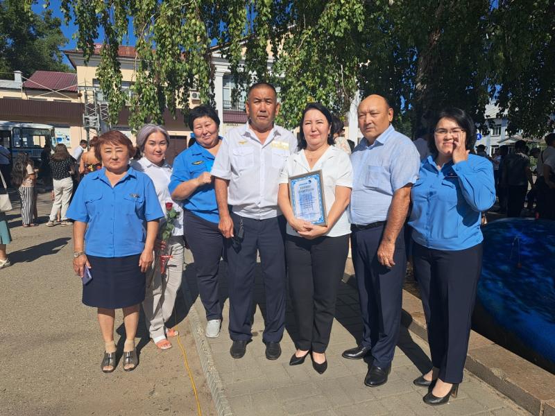 Праздник с рекордными показателями встретили работники железнодорожных предприятий на востоке Казахстана