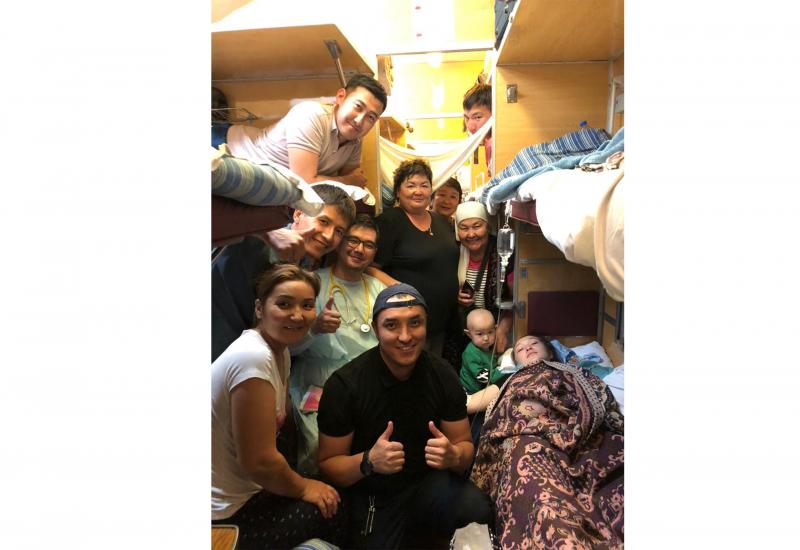 Жолаушылар пойызында сәби өмірге келді