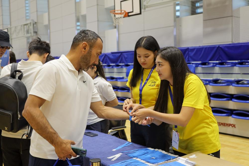 Идёт регистрация спортсменов. Фото SK NEWS