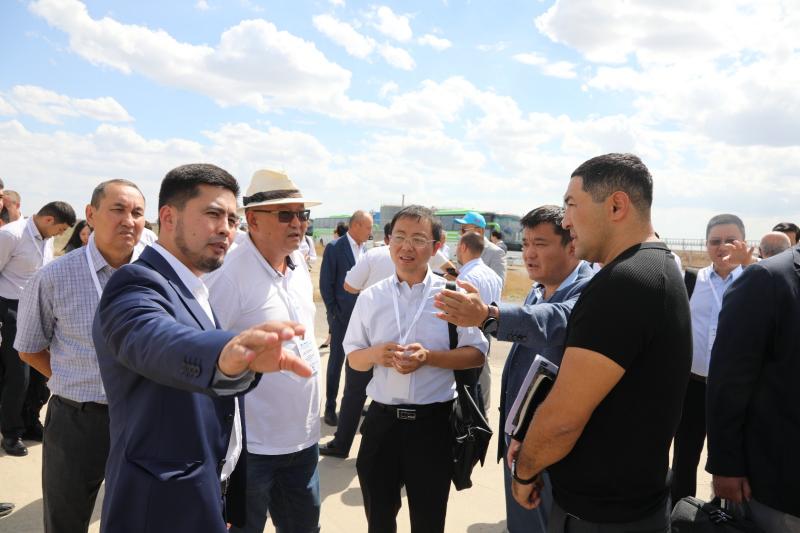 КазМунайГаз и АНПЗ провели Дни открытых дверей для потенциальных инвесторов 