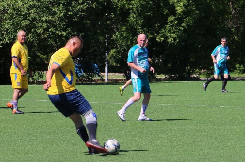 И в футболе лучшие