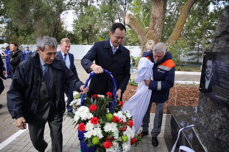 Компрессорной станции «Уральск» присвоили имя Есета Азербаева