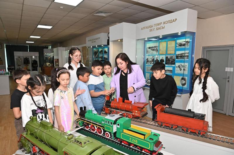 Теміржолшылардың 6 мыңнан астам баласы сауықтыру лагерлерінде демалды