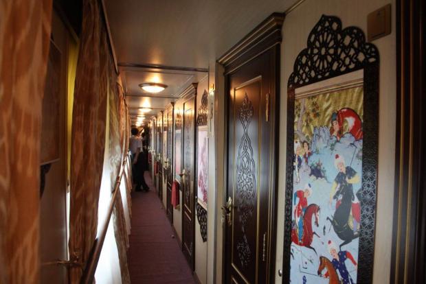 Өзбекстанда шығыс стиліндегі пойыздар жүре бастады