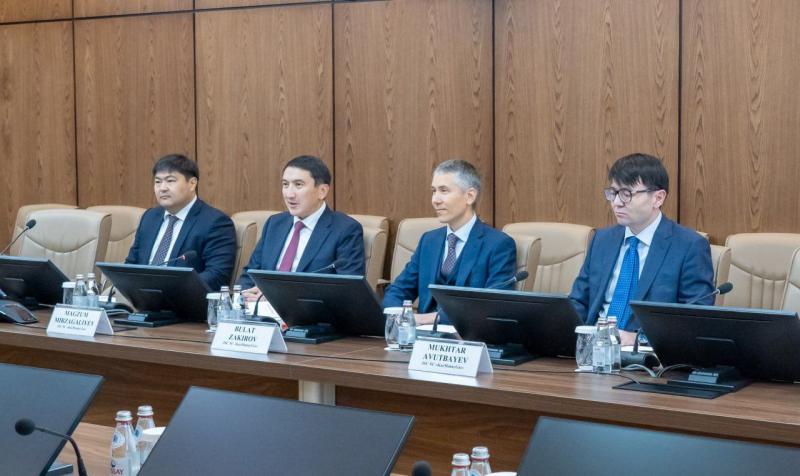 КазМунайГаз и ЭксонМобил обсудили ход реализации совместных проектов