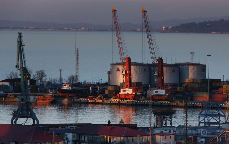 На 23% за 9 месяцев 2023 года увеличилась перевалка казахстанского газа через порт Батуми