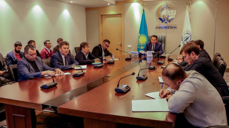 SK Construction жайлы мектептерді жобалау кезінде бағаны негізсіз көтеруге жол бермейді