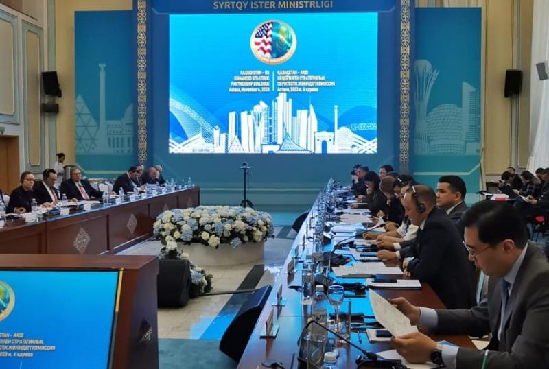 Сотрудничество США и Казахстана в сфере геологии обсуждалось в Минпроме