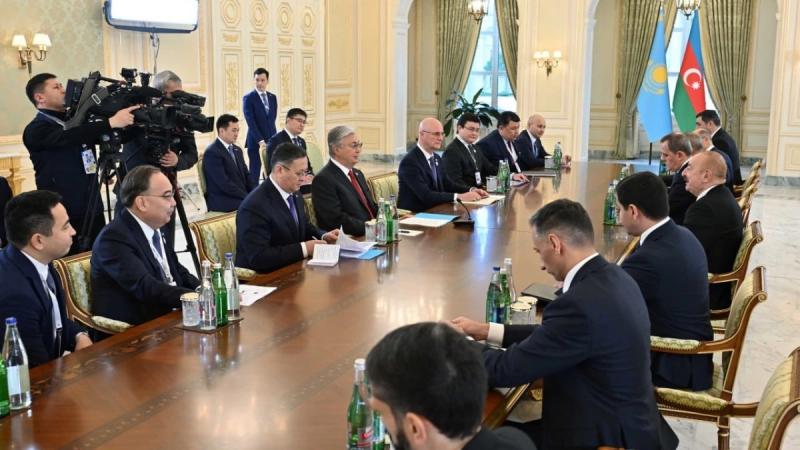Президенты Казахстана и Азербайджана подчеркнули важность развития ТМТМ 