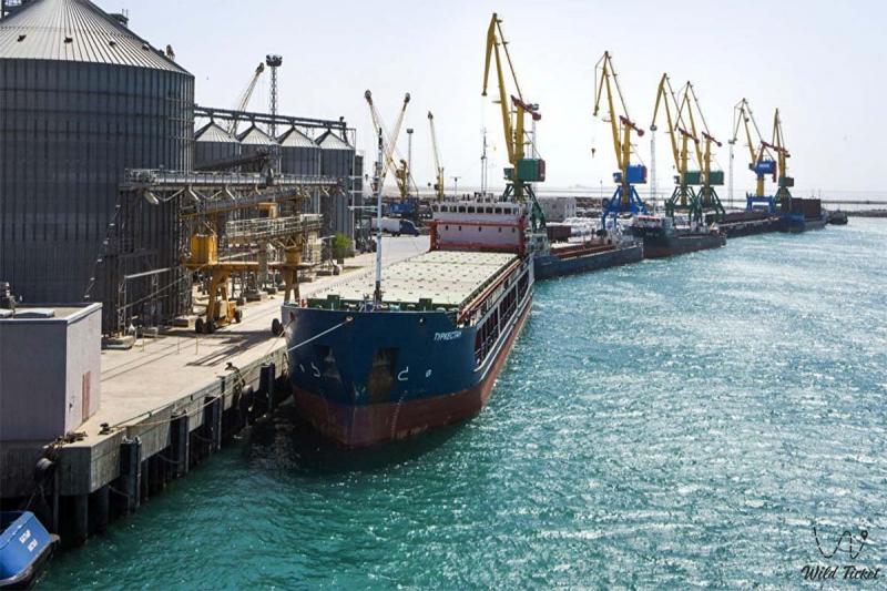 Через морские порты Казахстана можно перевозить в три раза больше грузов