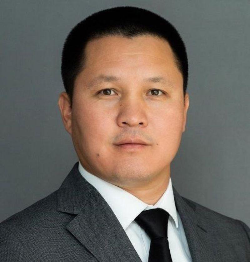 Из нефтяников в авиаторы